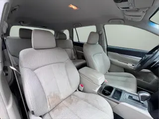 Subaru Outback 2010 AWD 2.5i Premium 4dr Wagon CVT
