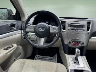 Subaru Outback 2010 AWD 2.5i Premium 4dr Wagon CVT