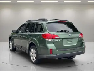 Subaru Outback 2010 AWD 2.5i Premium 4dr Wagon CVT