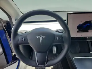 Modelo Y Tesla 2024 AWD Desempeño 4 tránsitos Crossover