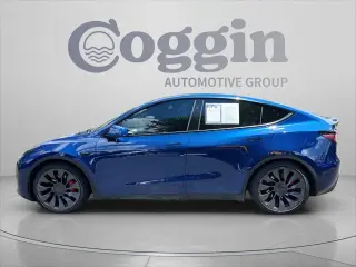 Modelo Y Tesla 2024 AWD Desempeño 4 tránsitos Crossover