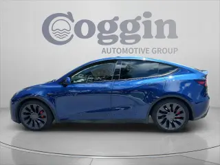 Modelo Y Tesla 2024 AWD Desempeño 4 tránsitos Crossover