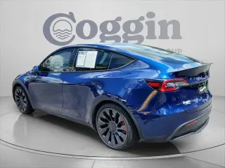 Modelo Y Tesla 2024 AWD Desempeño 4 tránsitos Crossover