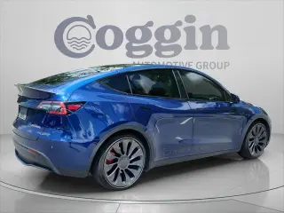 Modelo Y Tesla 2024 AWD Desempeño 4 tránsitos Crossover