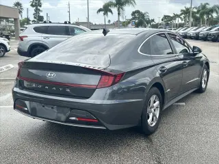 Hundai Sonata 2023 SE 4dr Sedán
