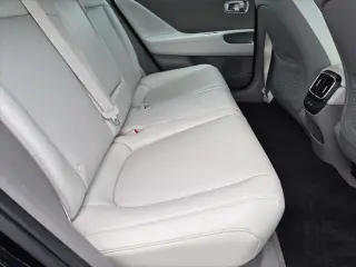 Hyundai IONIQ 6 2023 AWD Limited 4dr Sedán