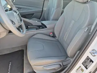 Hyundai ELANTRA 2026 SEL Sport 4dr Sedán