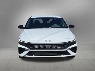 Hyundai ELANTRA 2026 SEL Sport 4dr Sedán