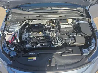 Toyota Corolla 2025 SE 4 tracción sedán
