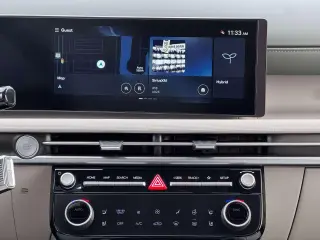 Hyundai TUCSON Hybrid 2026 AWD Limited 4dr SUV en español: Hyundai TUCSON Hybrid 2026 con transmisión automática de cuatro ruedas limitada de 4 puertas SUV
