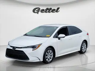 Toyota Corolla 2024 LE 4dr Sedán