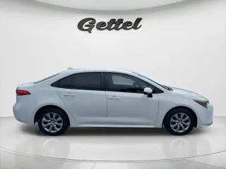 Toyota Corolla 2024 LE 4dr Sedán