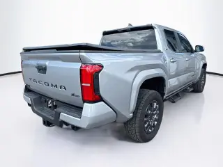 Toyota Tacoma 2025 4x4 SR5 4dr Cab de doble 6.1 pies
