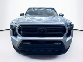 Toyota Tacoma 2025 4x4 SR5 4dr Cab de doble 6.1 pies