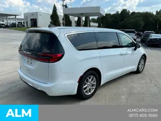 Chrysler Pacifica 2023 Touring L 4dr Mini-Van
