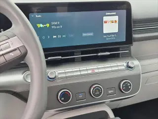 Hyundai KONA 2026 SE AWD 4dr SUV