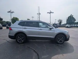 Volkswagen Tiguan 2022 AWD SE 4Motion 4dr SUV