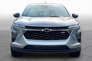 Chevrolet Trax 2025 RS 4dr Crossover con 1RS