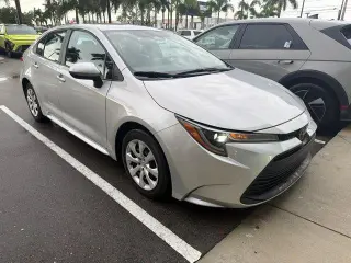 Toyota Corolla 2024 LE 4dr Sedán