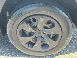 Toyota RAV4 2019 LE 4dr SUV