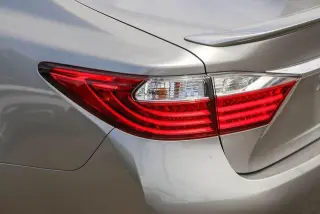 Lexus ES 300h 2015 4dr Sedan