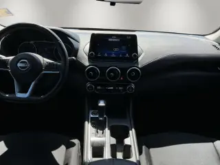 Nissan Sentra 2024 SV 4dr Sedán