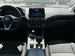 Nissan Sentra 2024 SV 4dr Sedán