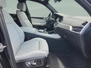 BMW X5 2023 sDrive40i 4dr Vehículo Deportivo de Actividad