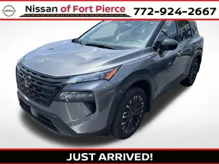 Nissan Rogue 2026 Dark Armor 4dr Crossover