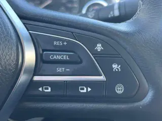 INFINITI Q50 2023 Luxe sedán de 4 puertas