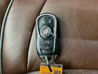 Buick Enclave 2021 4x4 Avenir 4dr Crossover