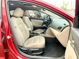 Hyundai Elantra 2017 SE 4dr Sedan 6M (EE. UU.)