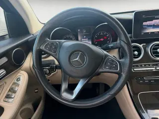 Mercedes-Benz GLC 2017 GLC 300 4dr SUV