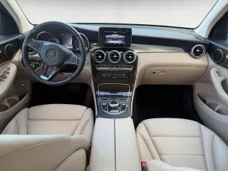 Mercedes-Benz GLC 2017 GLC 300 4dr SUV