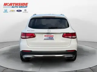Mercedes-Benz GLC 2017 GLC 300 4dr SUV