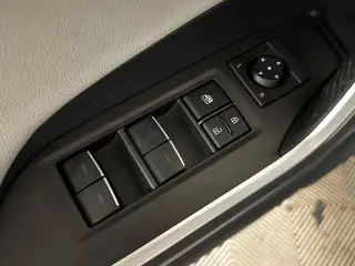 Toyota RAV4 Híbrido 2025 AWD Limited 4dr SUV