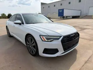 Audi A6 2023 AWD quattro Premium Plus 45 TFSI 4dr Sedán