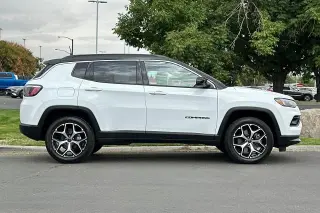 Jeep Compass 2025 4x4 Limited 4dr SUV