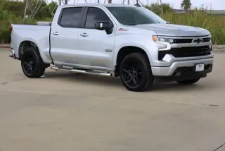 Chevrolet Silverado 1500 2022 4x4 RST 4dr Crew Cab 5.8 ft. SB