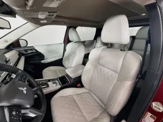 Mitsubishi Outlander PHEV 2024 AWD SEL 4dr SUV