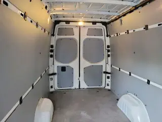 Mercedes-Benz Sprinter 2025 2500 3dr 170 in. WB High Roof Cargo Van (2.0L I4)