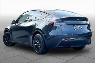 Tesla Model Y 2024 Long Range 4dr Crossover