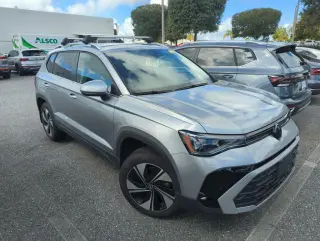 Volkswagen Taos 2025 AWD SE 4Motion SUV de 4 puertas