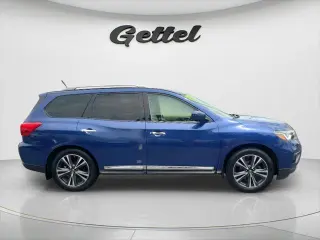 Nissan Pathfinder 2017 Platinum 4dr SUV