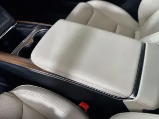 Tesla Model S 2022 AWD 4dr Liftback