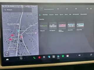 Tesla Model S 2022 AWD 4dr Liftback