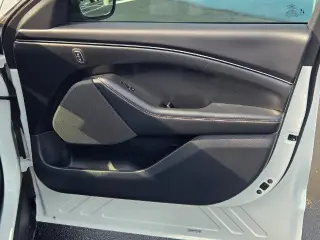 Ford Mustang Mach-E 2023 AWD Select 4dr SUV