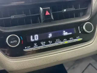 Toyota Corolla 2023 LE 4dr Sedán