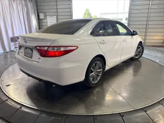 Toyota Camry 2016 SE 4dr Sedán