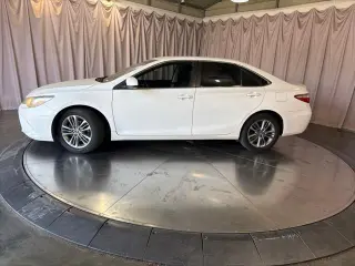 Toyota Camry 2016 SE 4dr Sedán